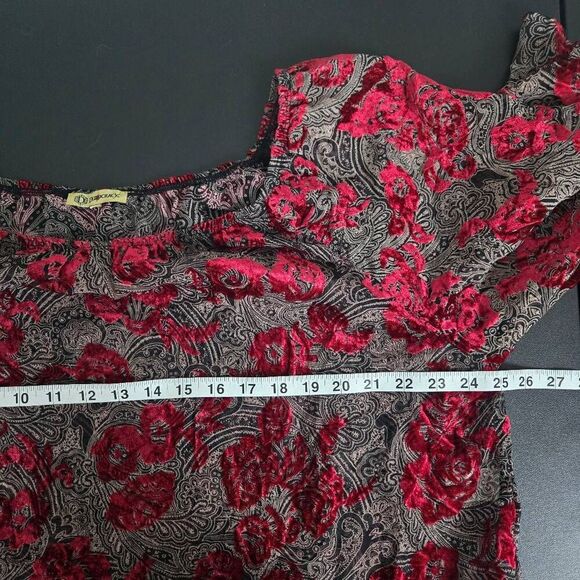 Democracy Womens Velvet Burnout Sheer Top 2X Red Black Off Shoulder Whimsigoth - Picture 7 of 8